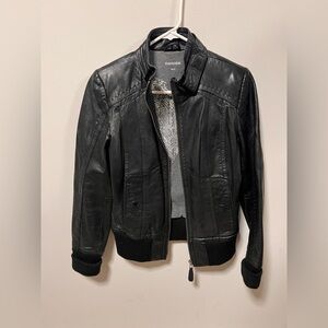 Danier Women's Black Authentic Leather Jacket | Size X-Small